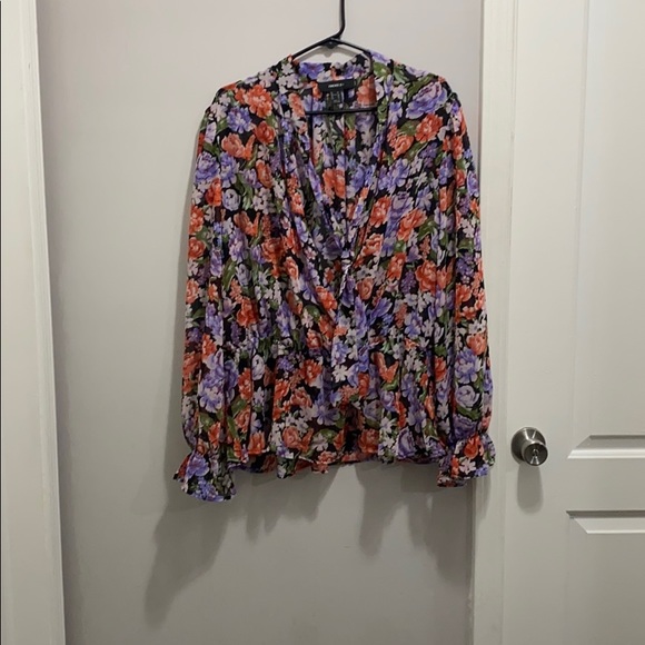Forever 21 Chiffon Floral Blouse - Picture 4 of 9